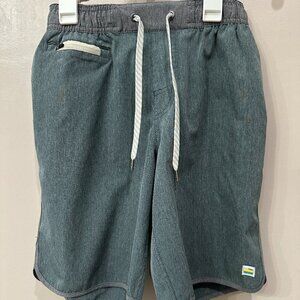 Vuori Men's Green Banks Unlined Shorts 7.5" inseam Size S